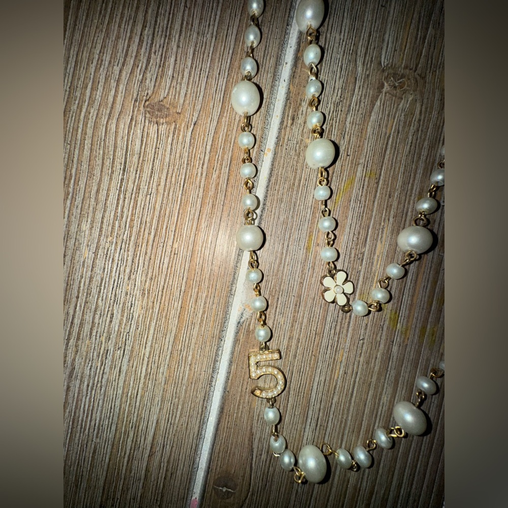 Delicate Pearl & Flower Long Necklace - Gold Tone - Picture 7 of 9